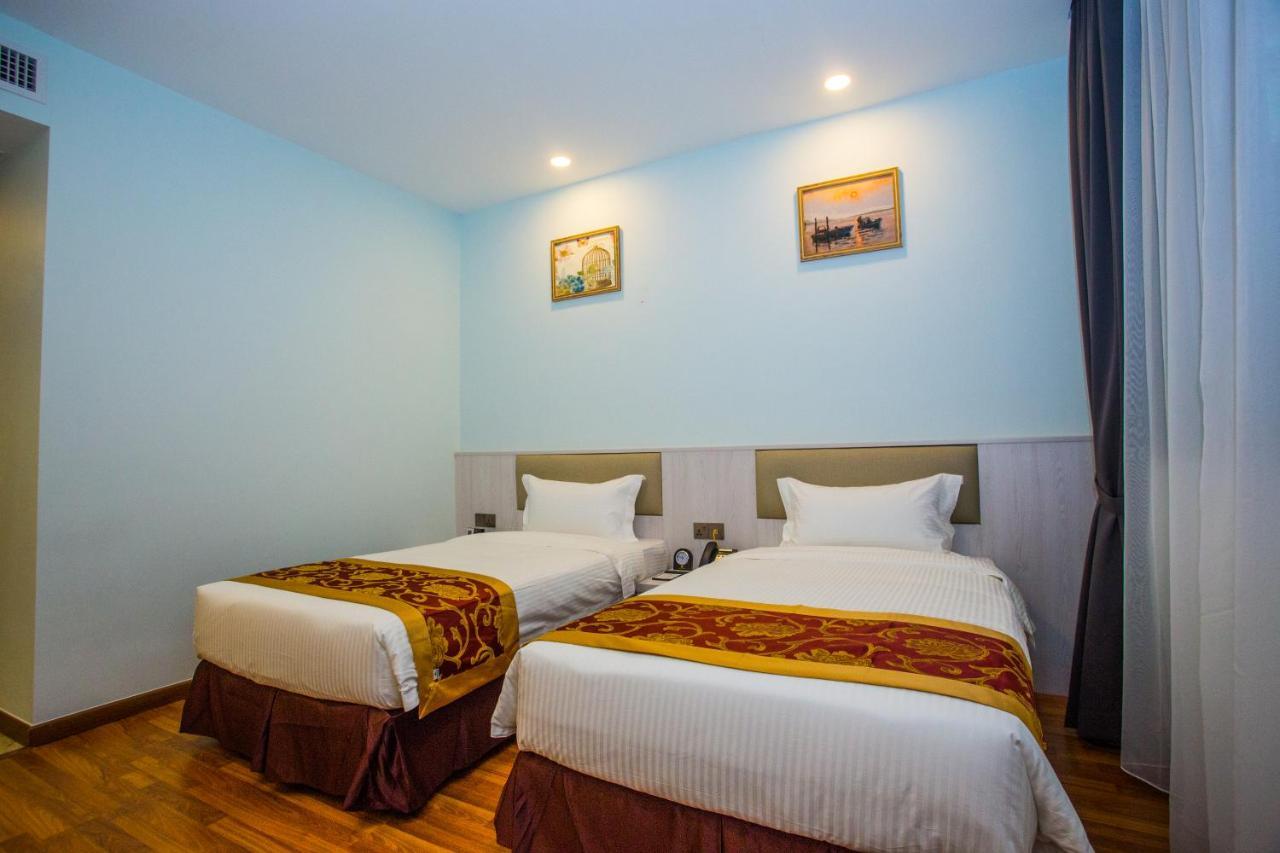 Austin Park Hotel Johor Bahru Exterior photo