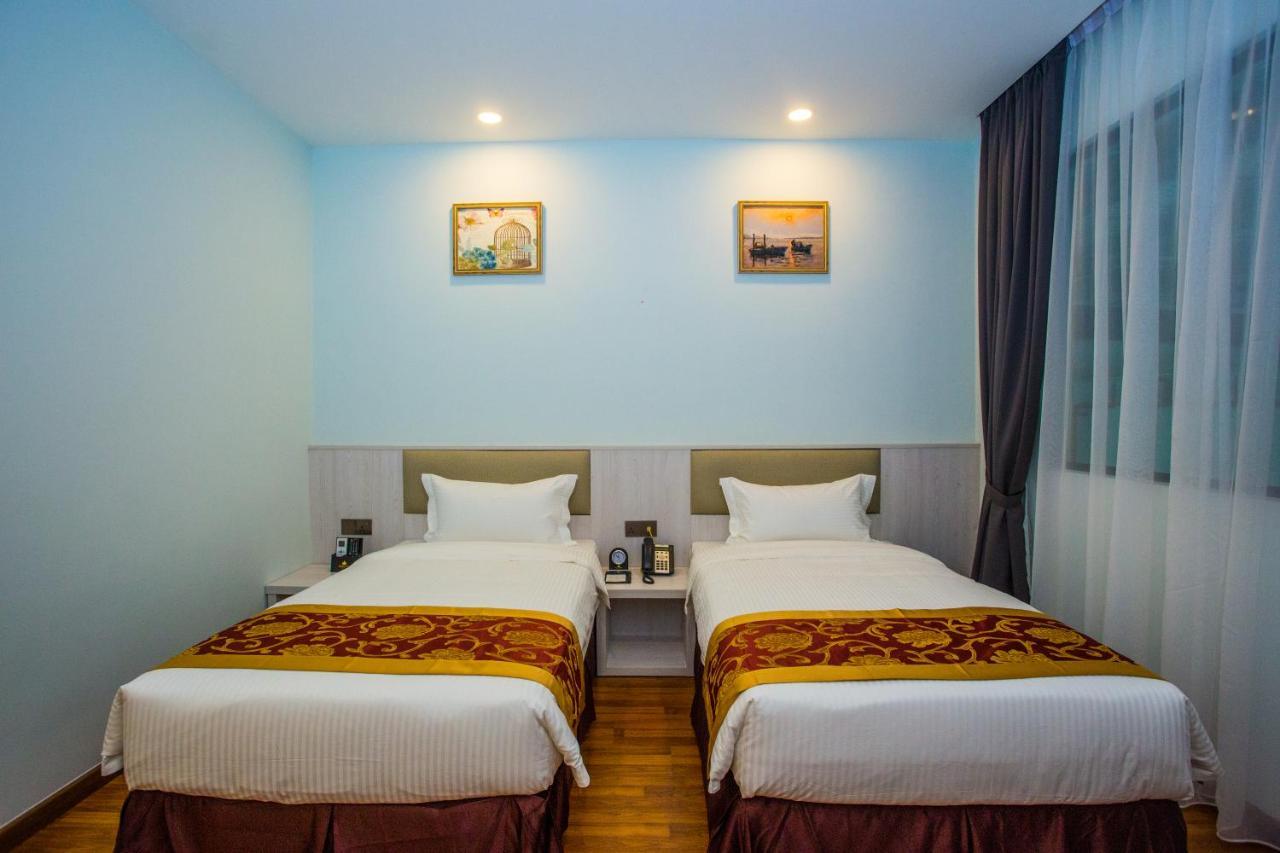 Austin Park Hotel Johor Bahru Exterior photo