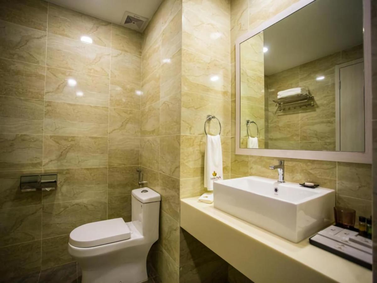 Austin Park Hotel Johor Bahru Exterior photo
