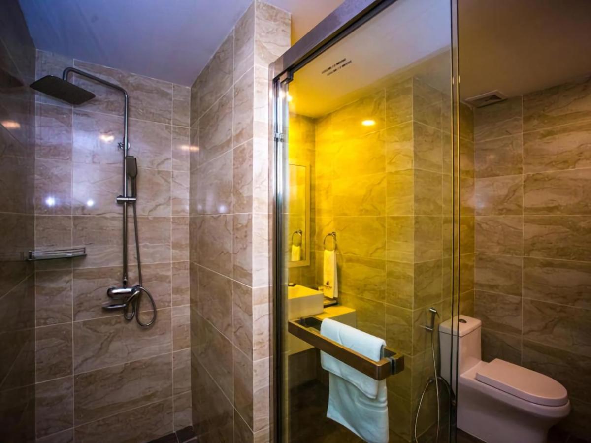 Austin Park Hotel Johor Bahru Exterior photo