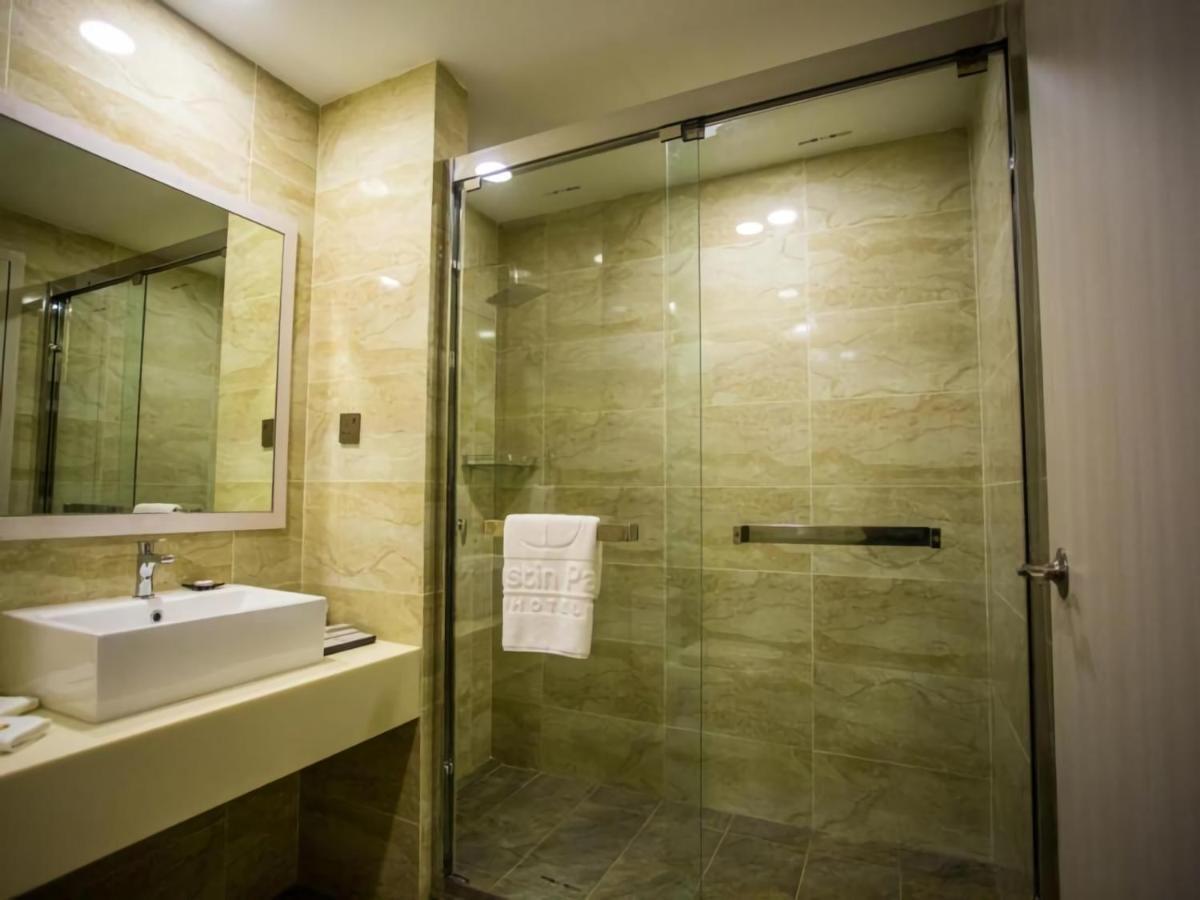Austin Park Hotel Johor Bahru Exterior photo